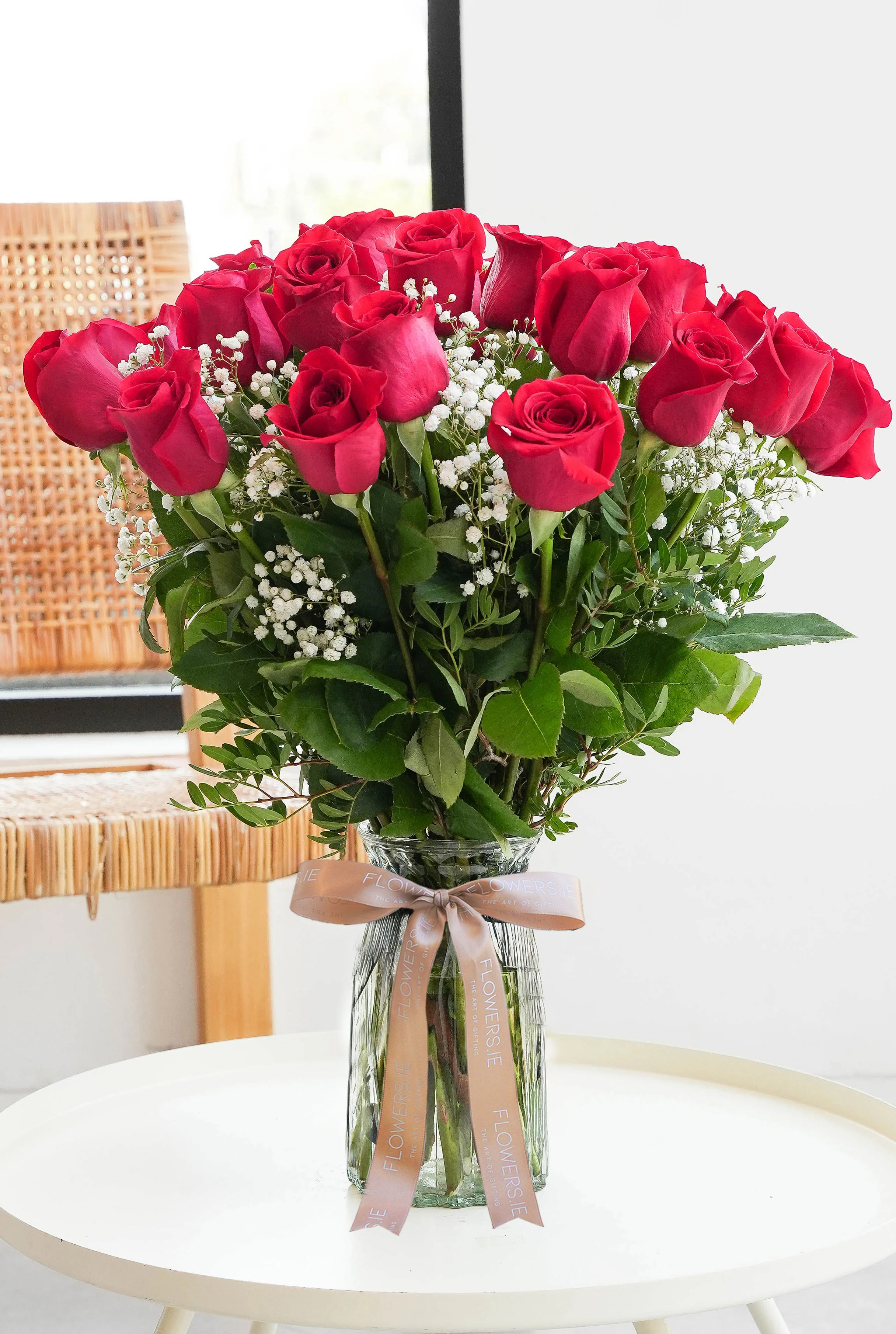 24 Long Stem Red Roses - Vase - Image 3