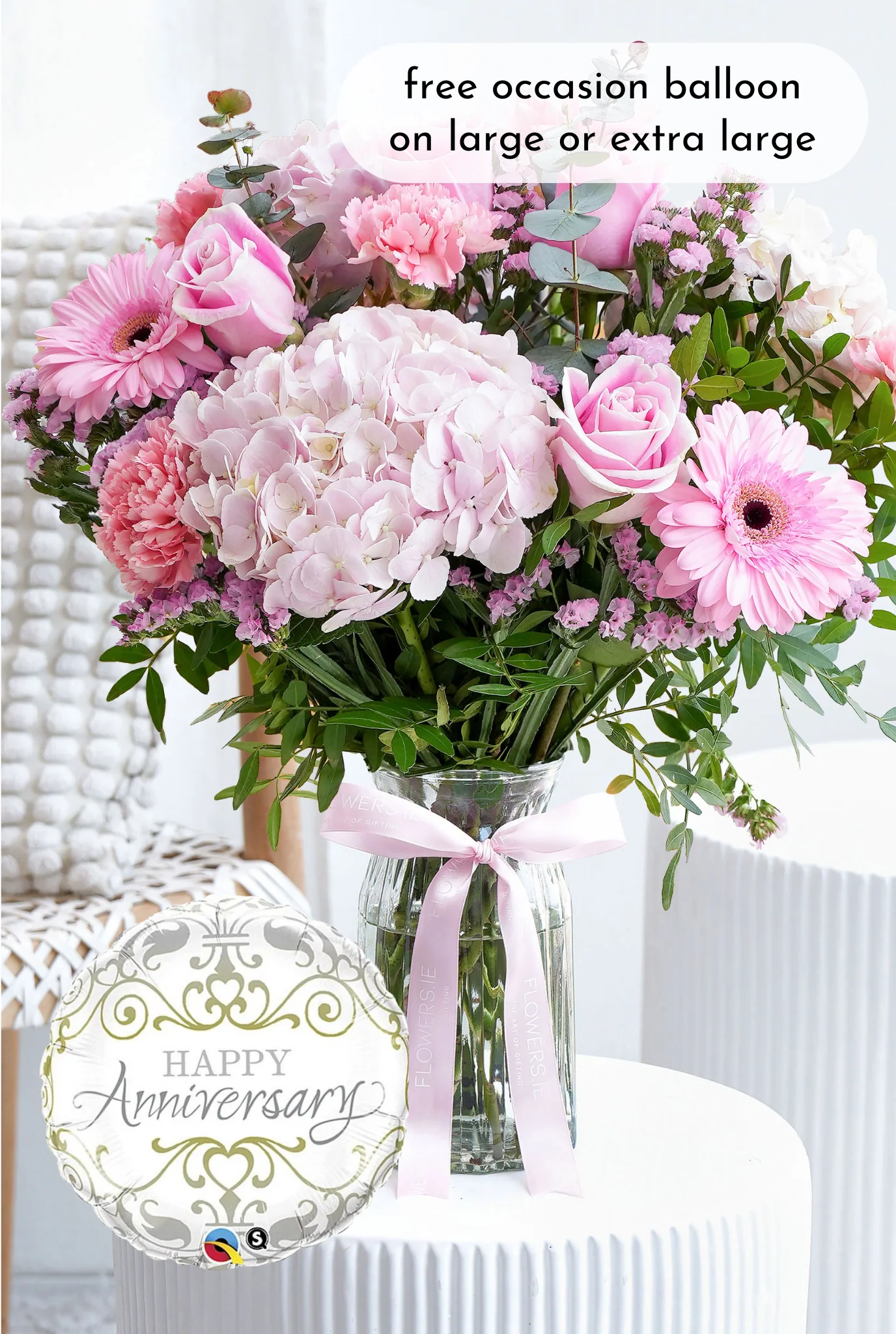 Anniversary Pretty Pink - Vase - Image 2