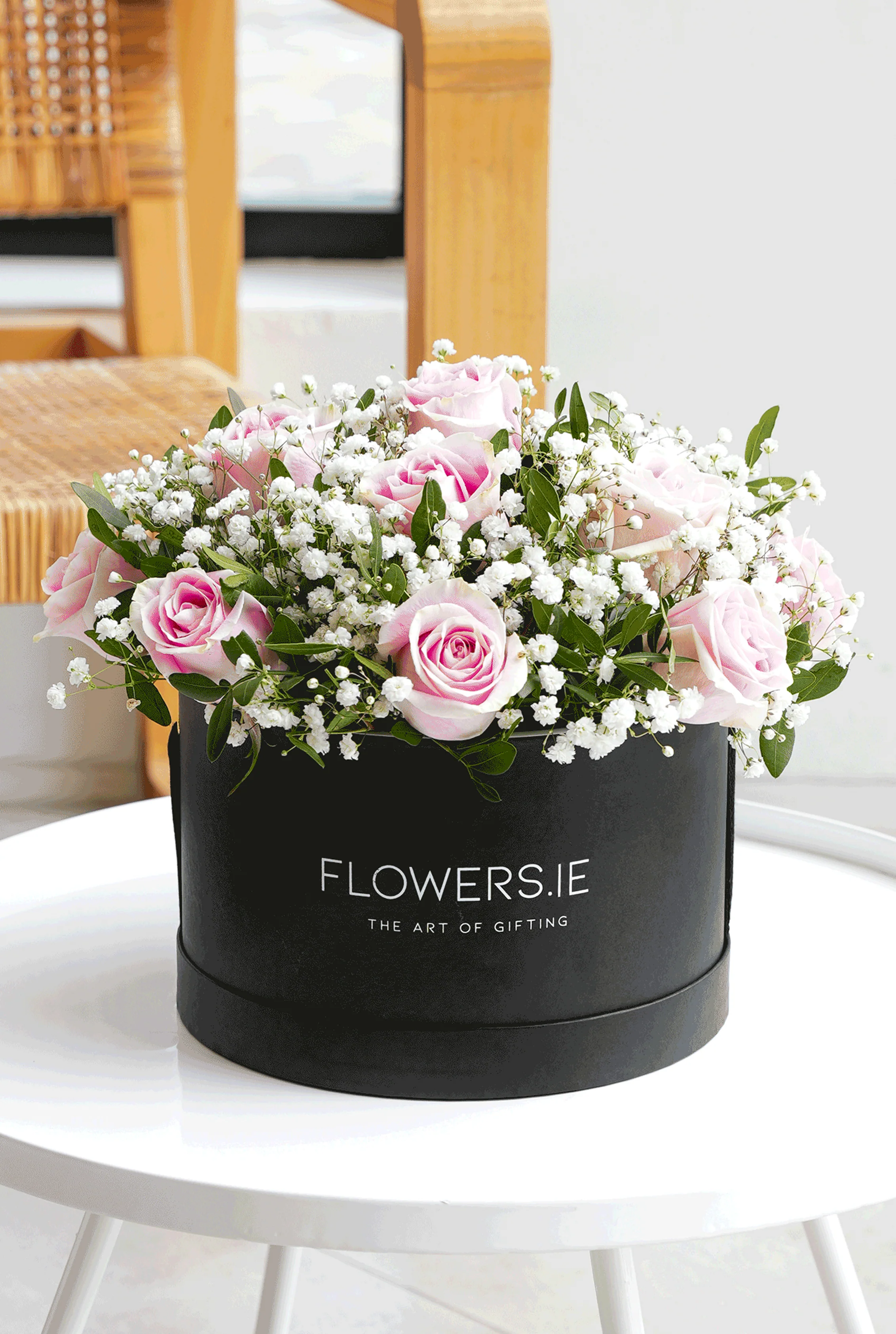 Blushing Beauty - Hatbox - Image 3