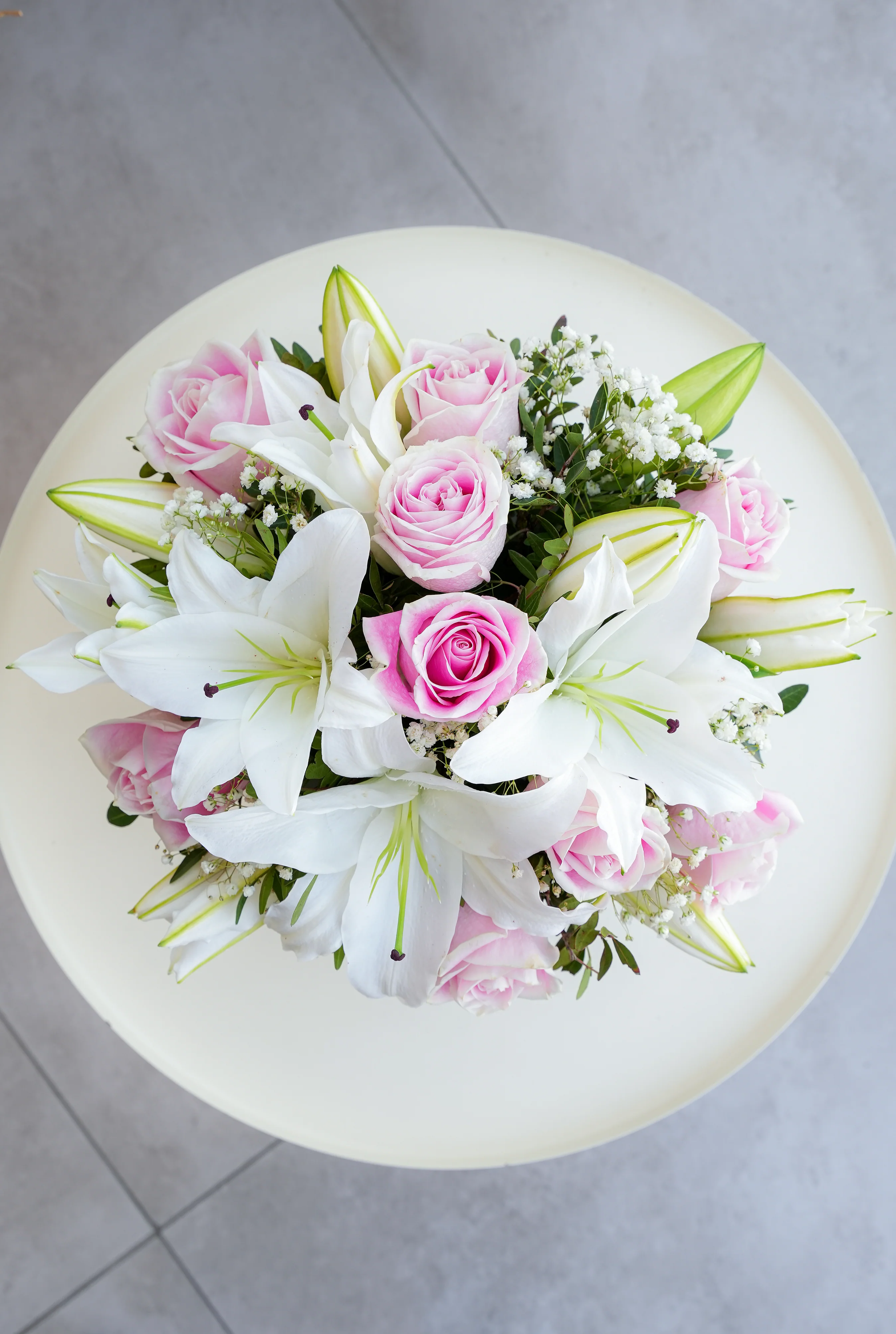 Pink Roses and White Lily - Hatbox - Image 5