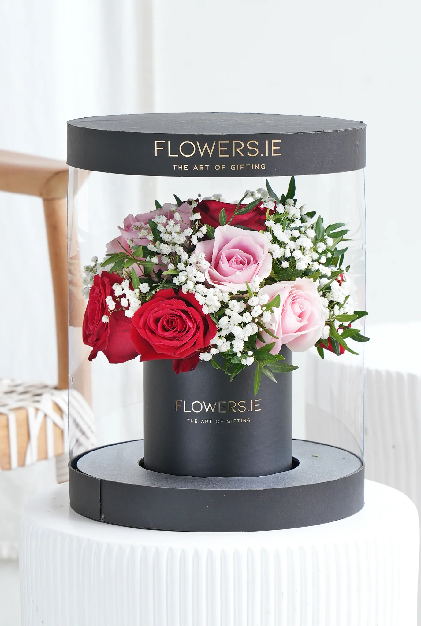 Premium Red and Pink Rose - Hatbox - Image 3