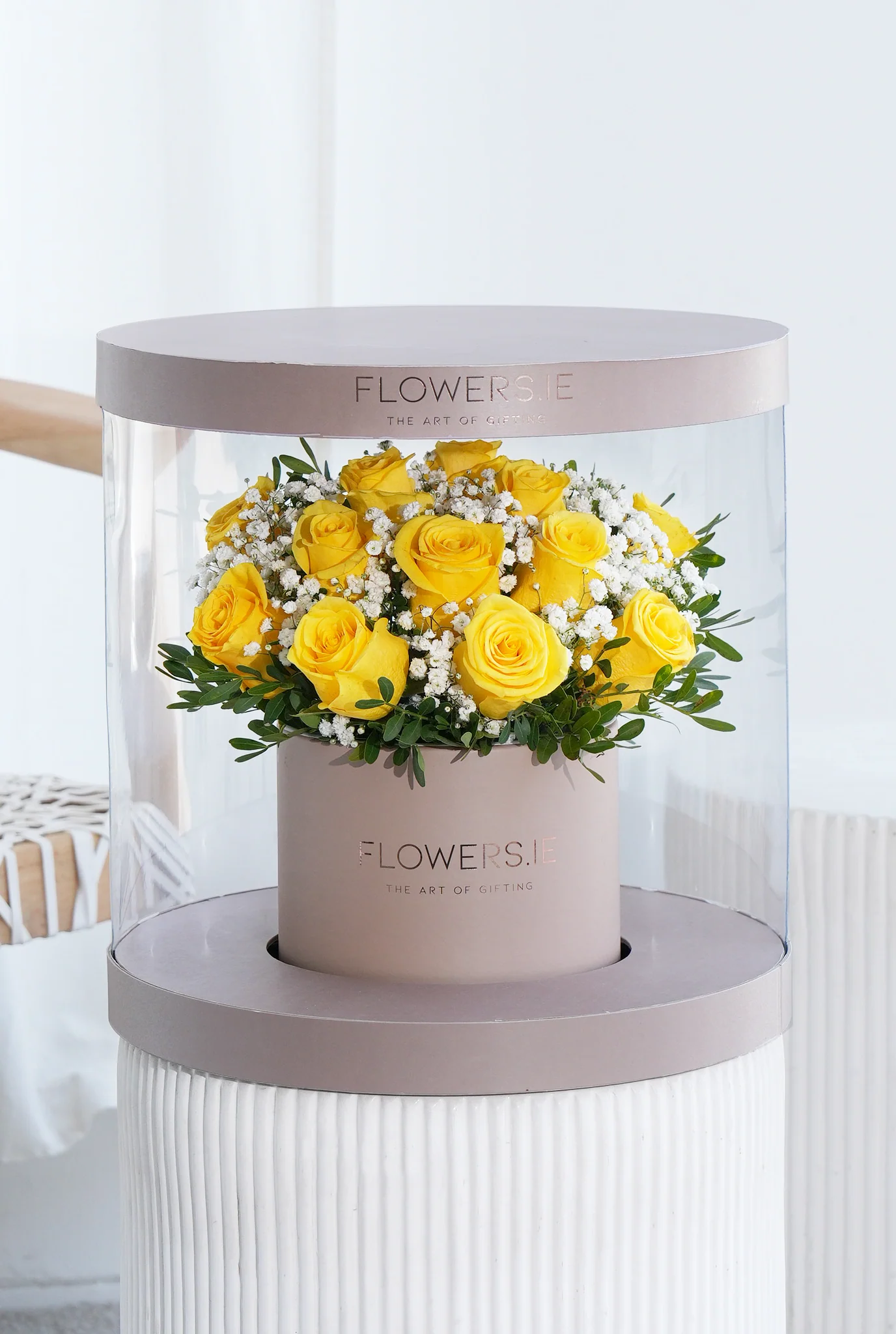 Premium Yellow Rose - Hatbox - Image 4