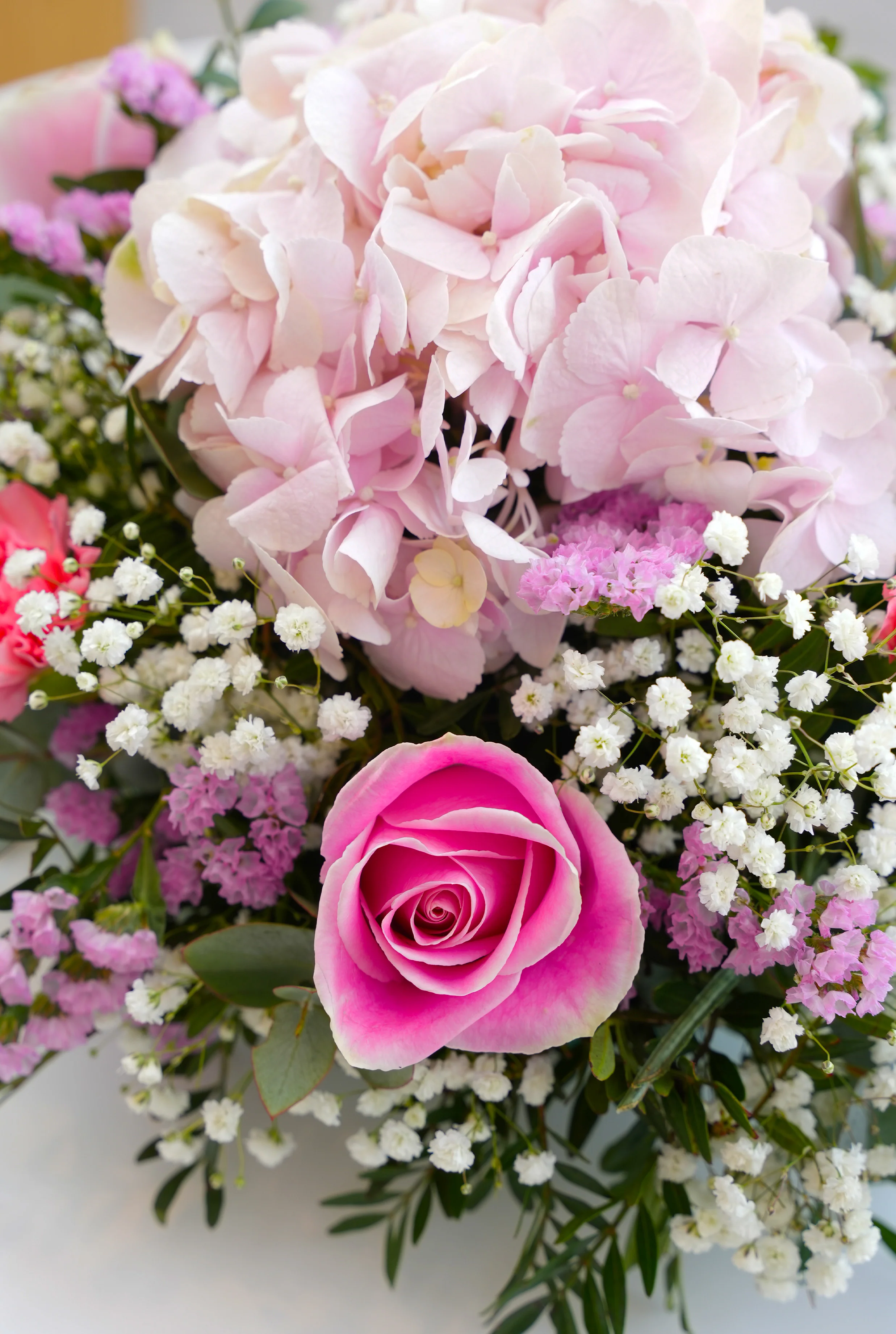 Pretty Pink Funeral Posy Pad - Image 2