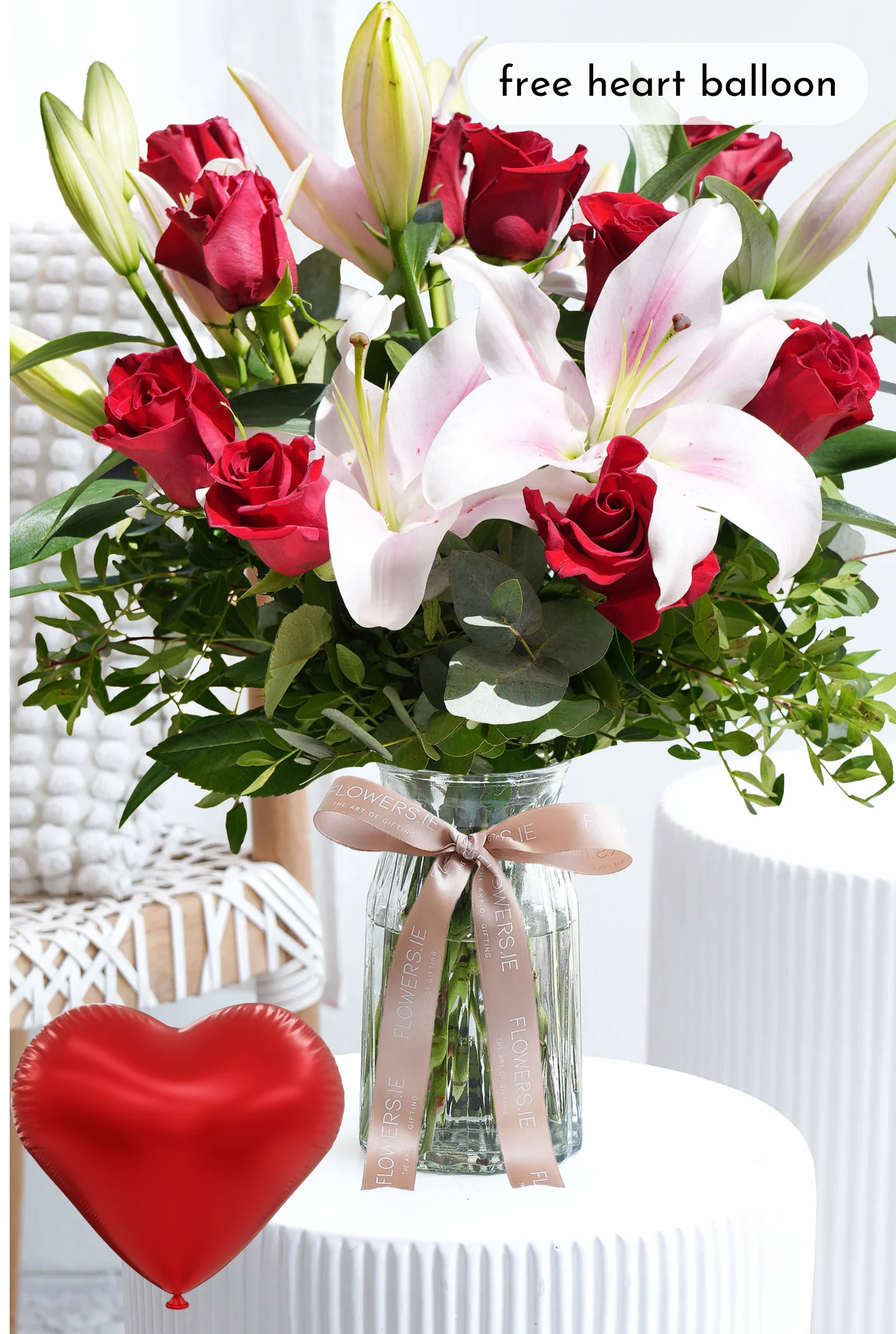 Red Roses and Pink Lily - Vase - Image 4