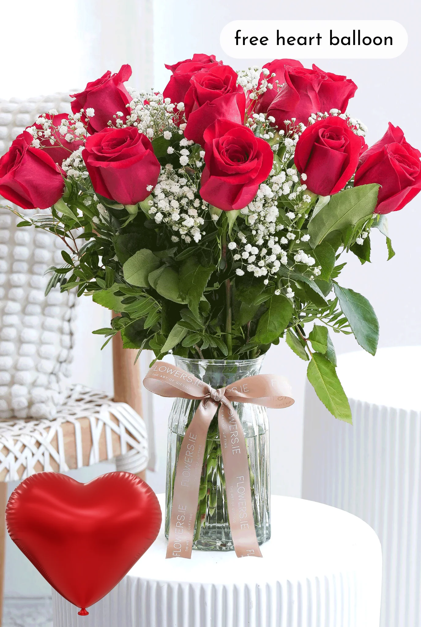 Long Stem Red Roses in a Vase - Image 4