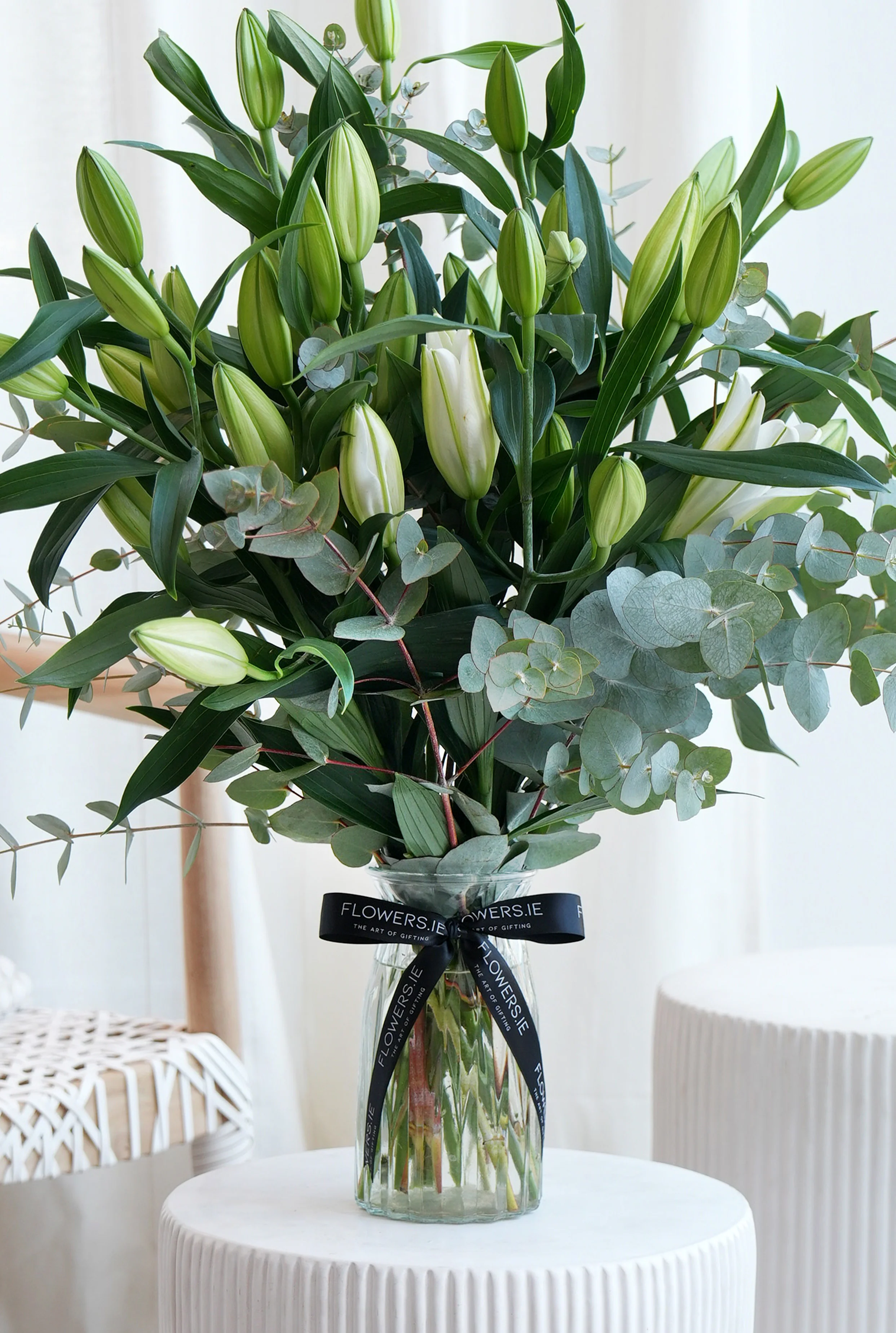 White Scented Lily - Vase - Image 6